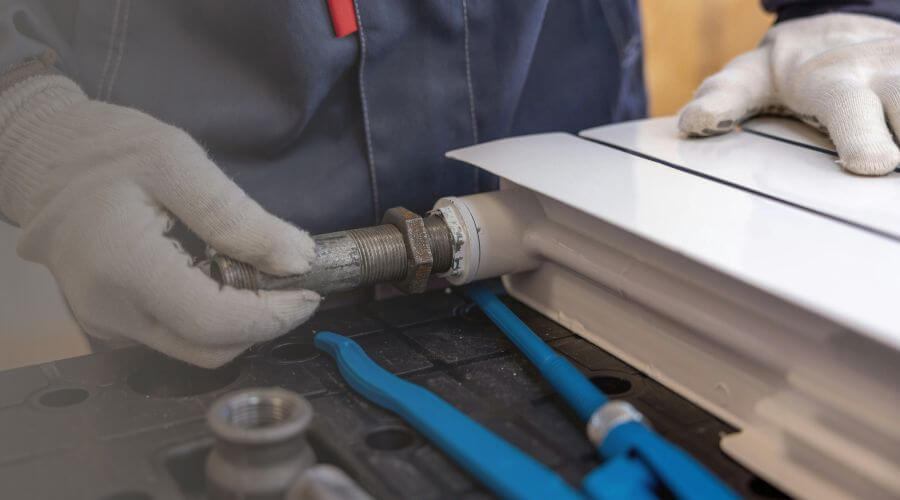 Expert burst pipe repair services in Sharpsburg, GA